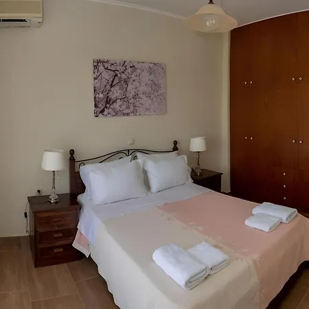 Anthi Kefalas Apartament *